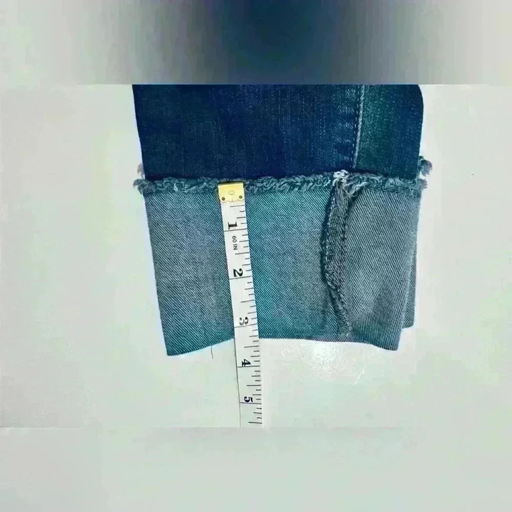 1822 The “Taylor” Jeans, Women’s Size 6, Distressed 3.5” cuffed, dark wash NWOT - Picture 12 of 16